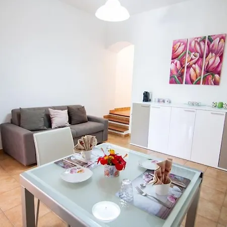 Holiday home Bouganville Tertenia