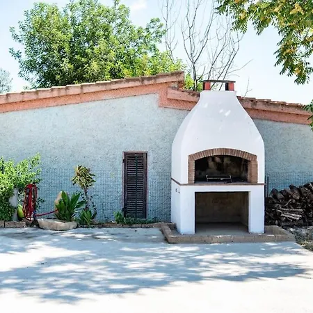 Bouganville Holiday home *